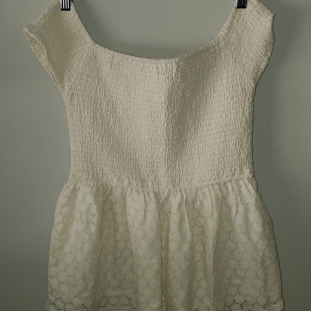 Hollister Cream Textured Women's Top